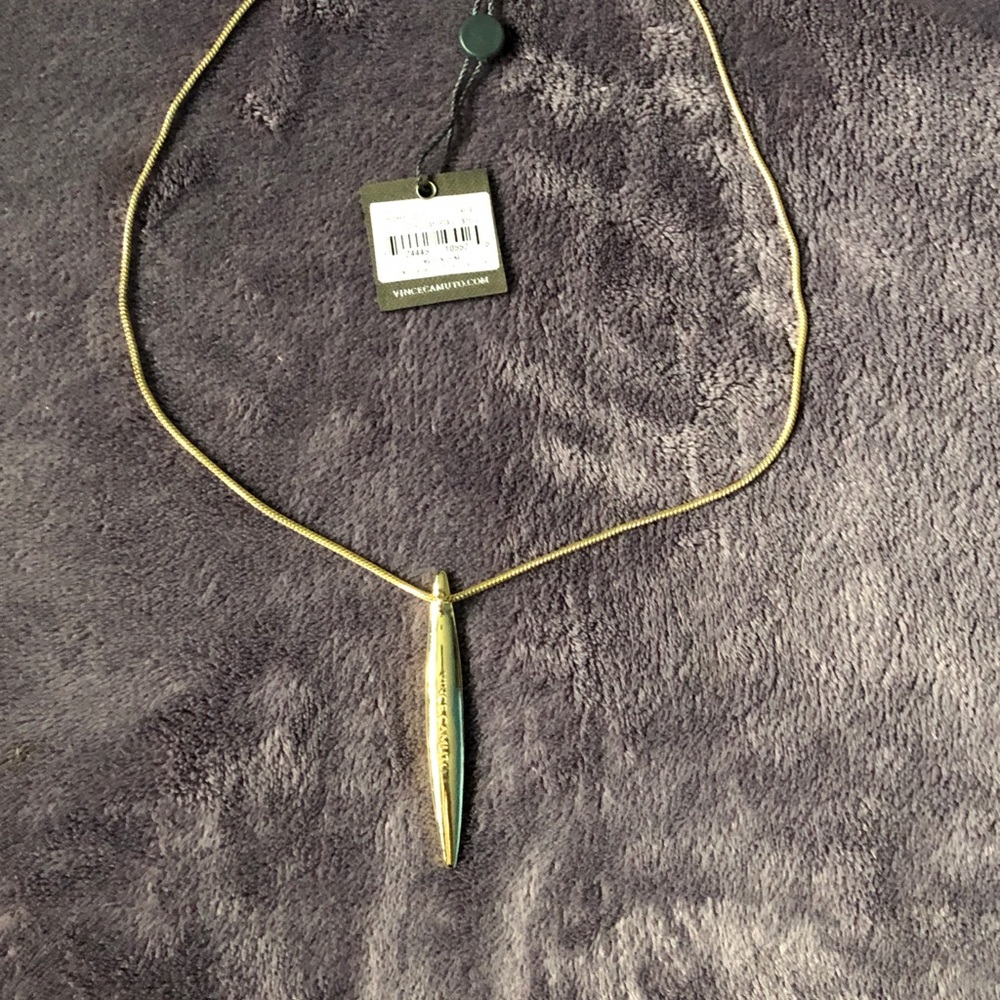 NWT. Vince CAMUTO. Necklace.
